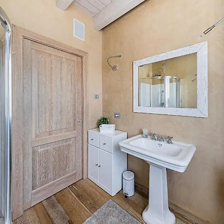 Villa Arianna *